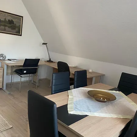 Ca 110 Qm Zzgl 17 Qm Terrasse Apartment *